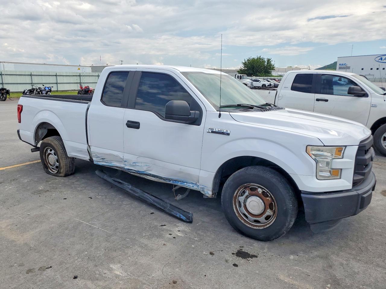 2015 FORD F-150