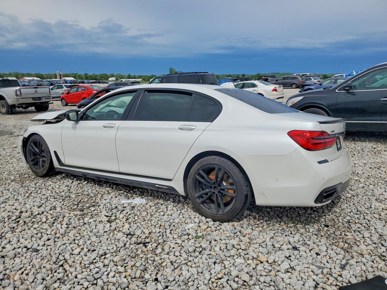 2016 BMW 7 SERIES