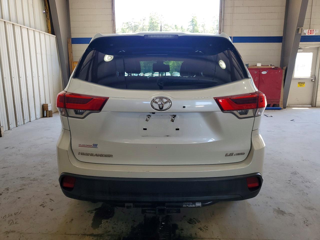 2017 TOYOTA HIGHLANDER