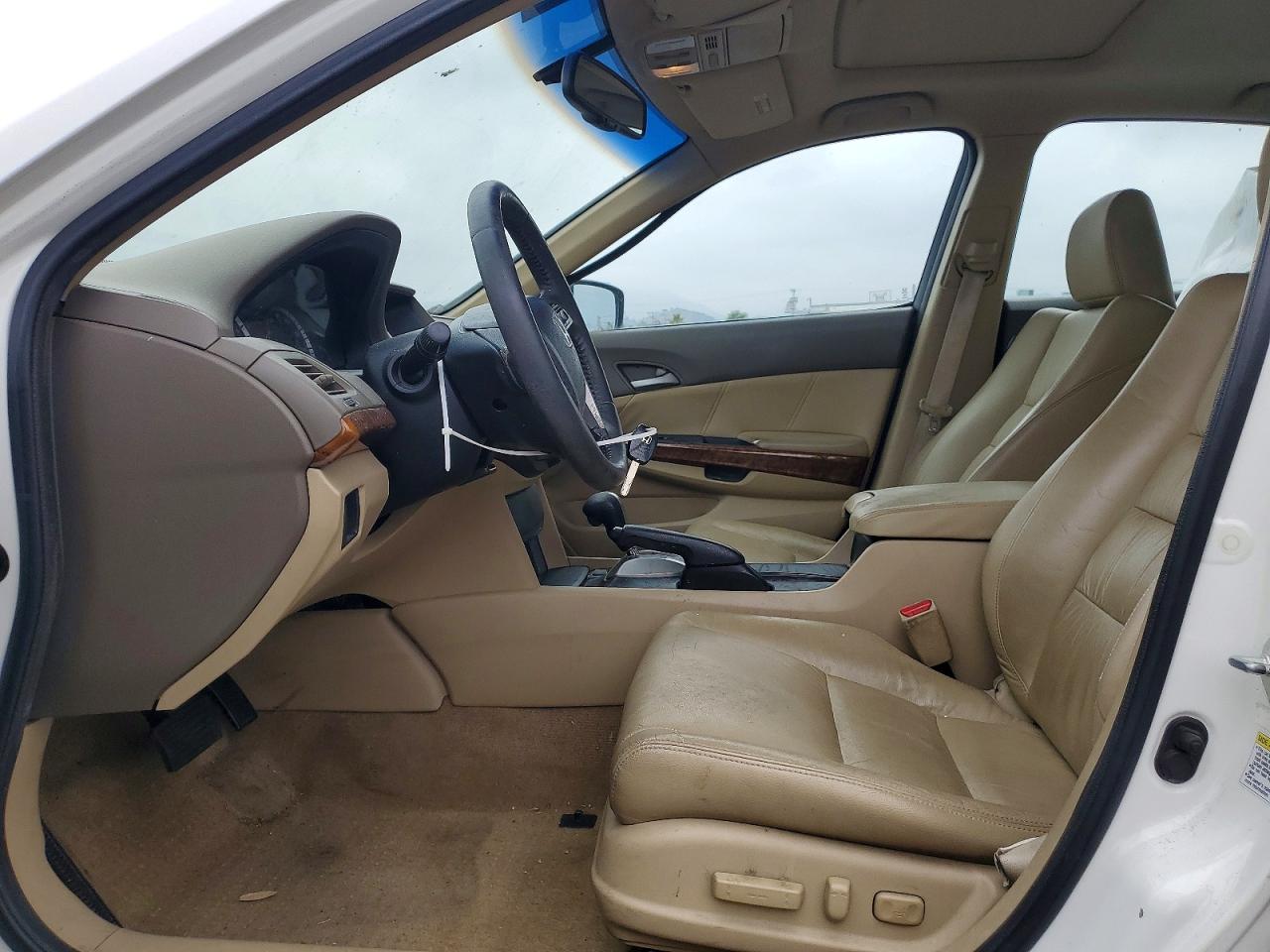 2010 HONDA ACCORD