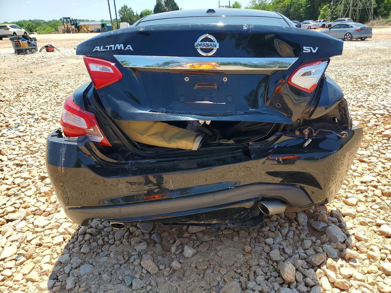 2017 NISSAN ALTIMA