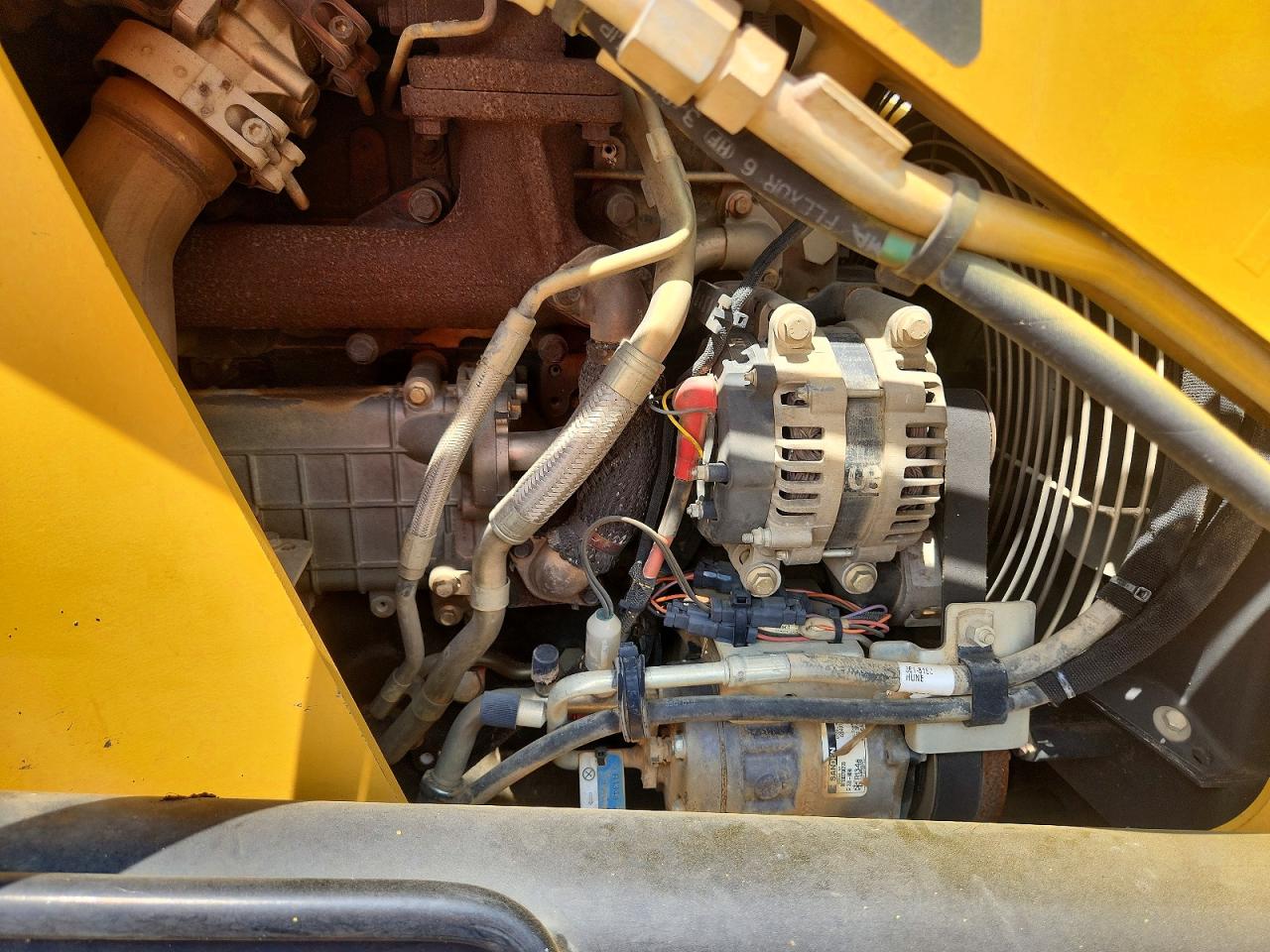 2013 CAT CONSTRUCTI