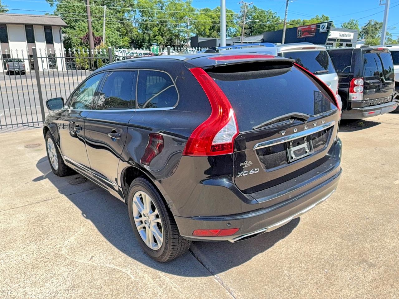 2016 VOLVO XC60