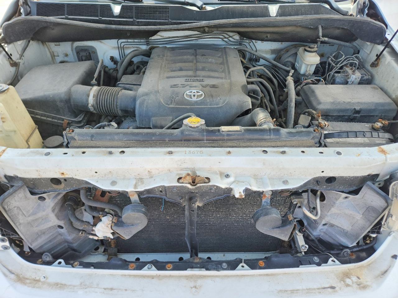 2013 TOYOTA TUNDRA