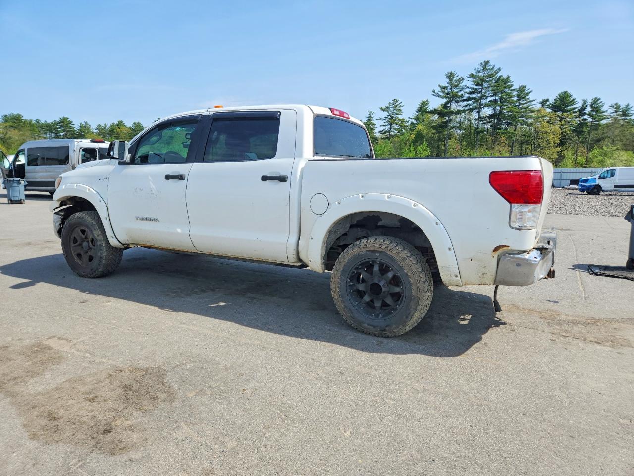 2013 TOYOTA TUNDRA