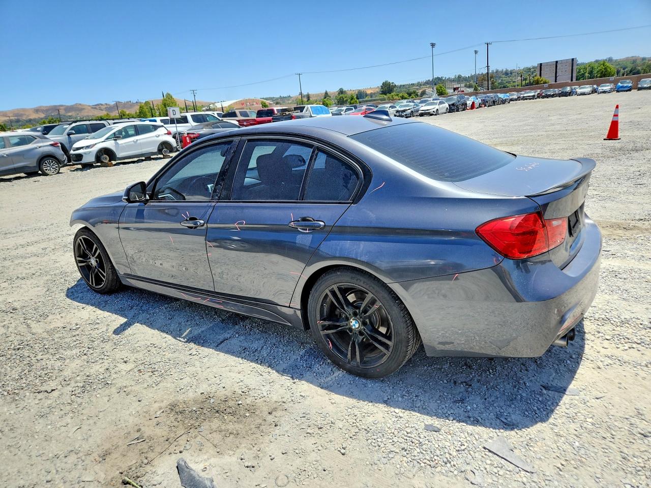 2013 BMW 3 SERIES