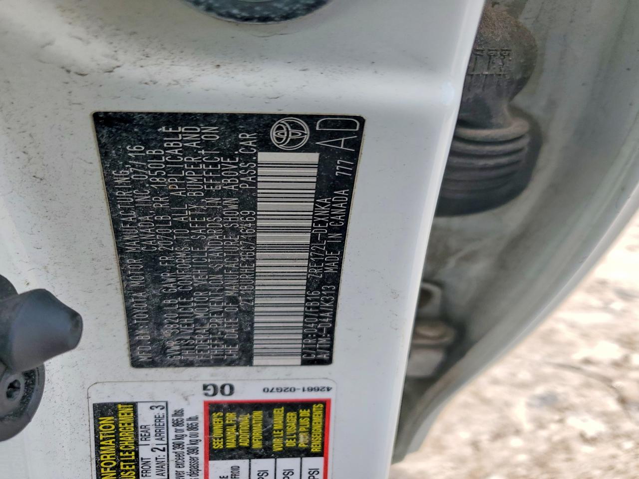 2016 TOYOTA COROLLA