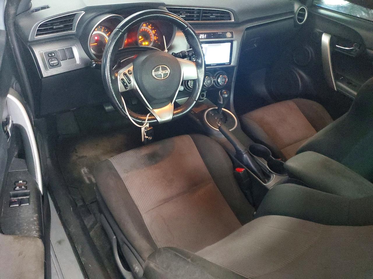 2016 SCION TC