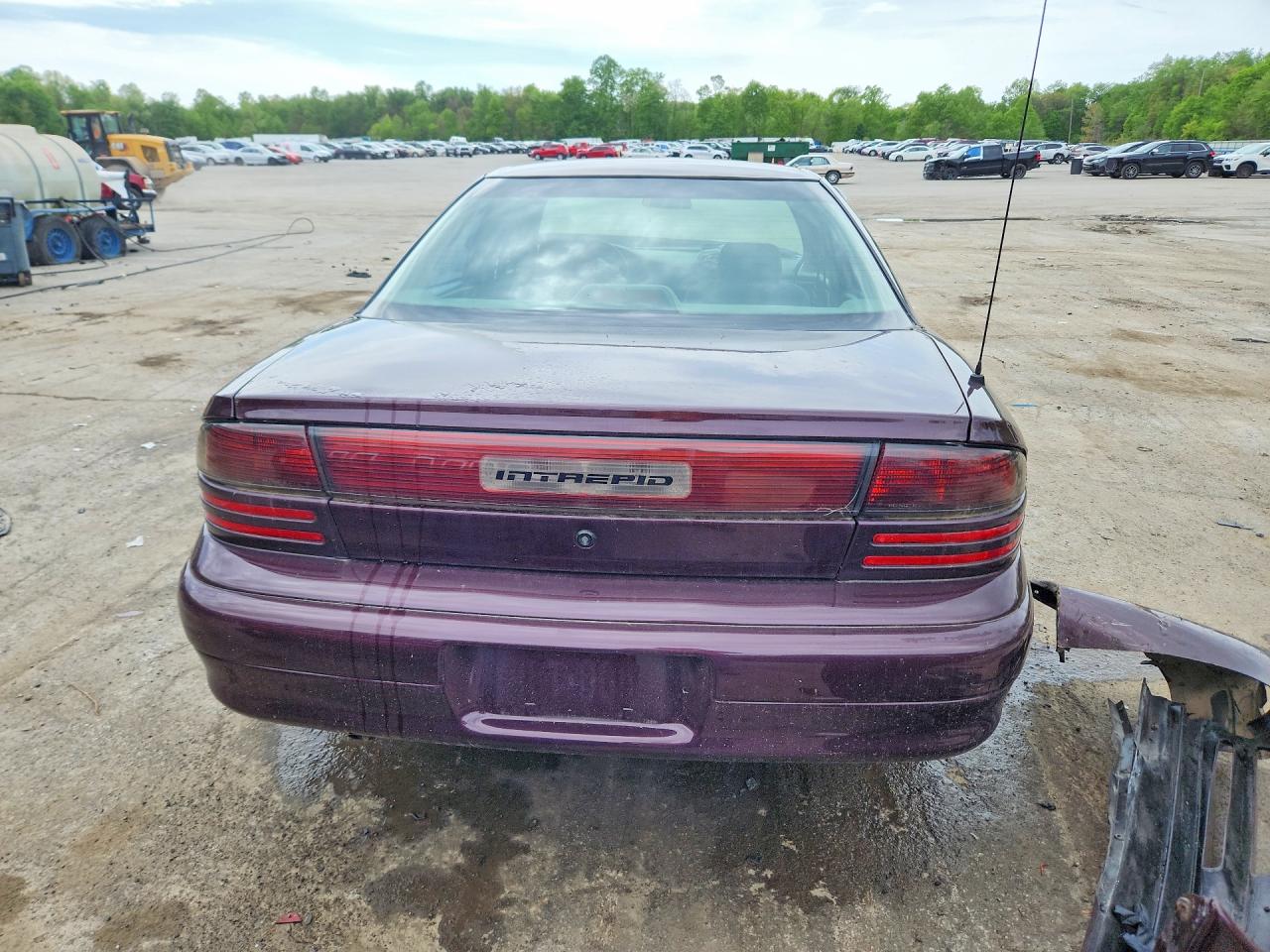 1996 DODGE INTREPID