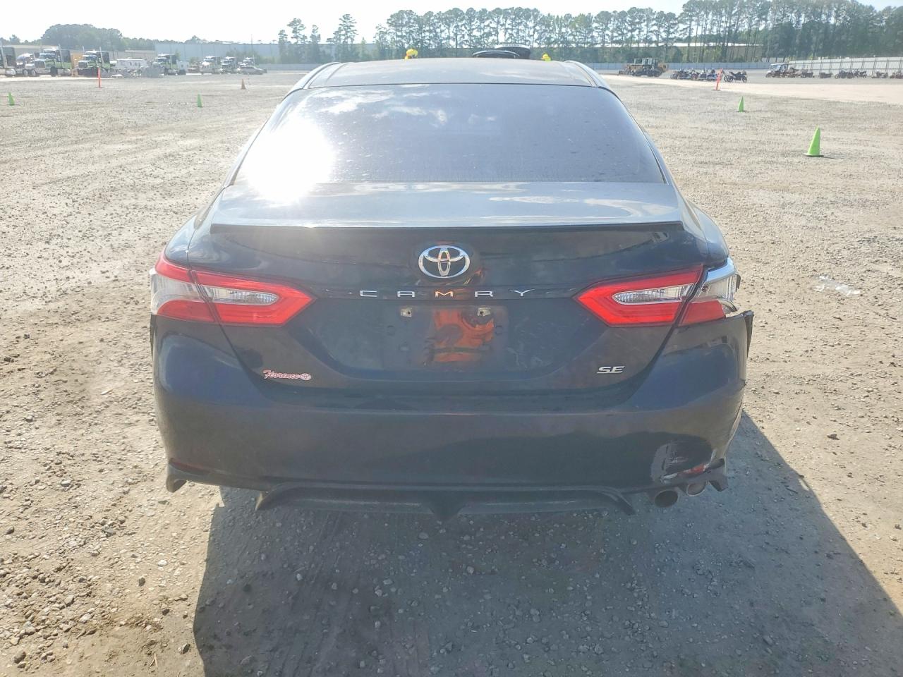 2018 TOYOTA CAMRY
