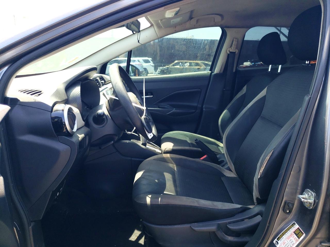 2020 NISSAN VERSA