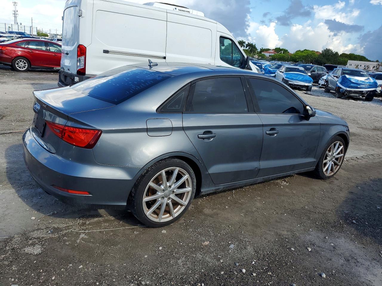 2016 AUDI A3