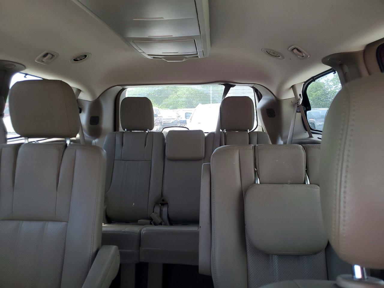 2016 CHRYSLER MINIVAN