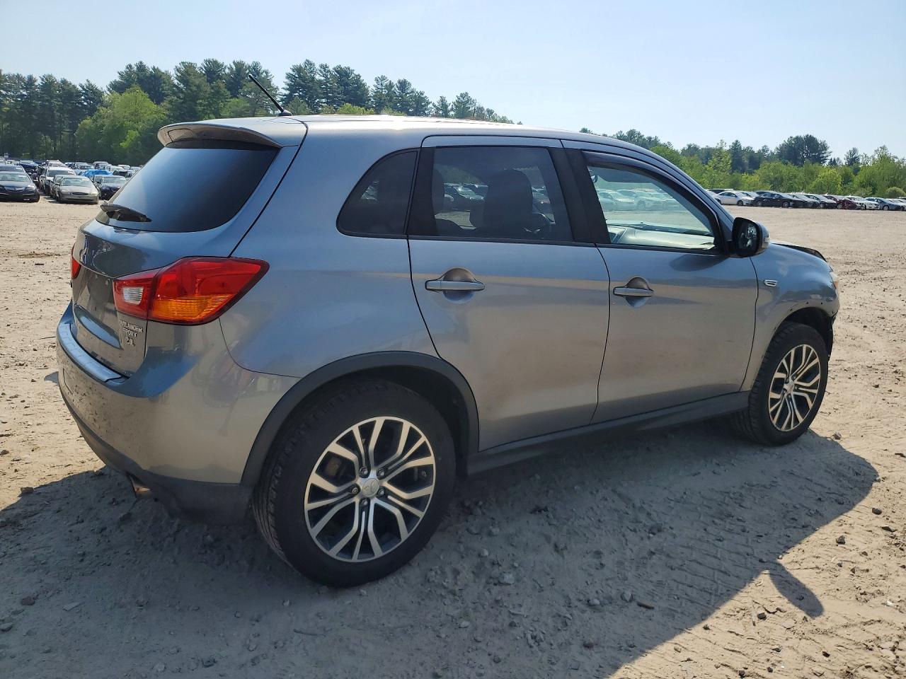 2016 MITSUBISHI OUTLANDER