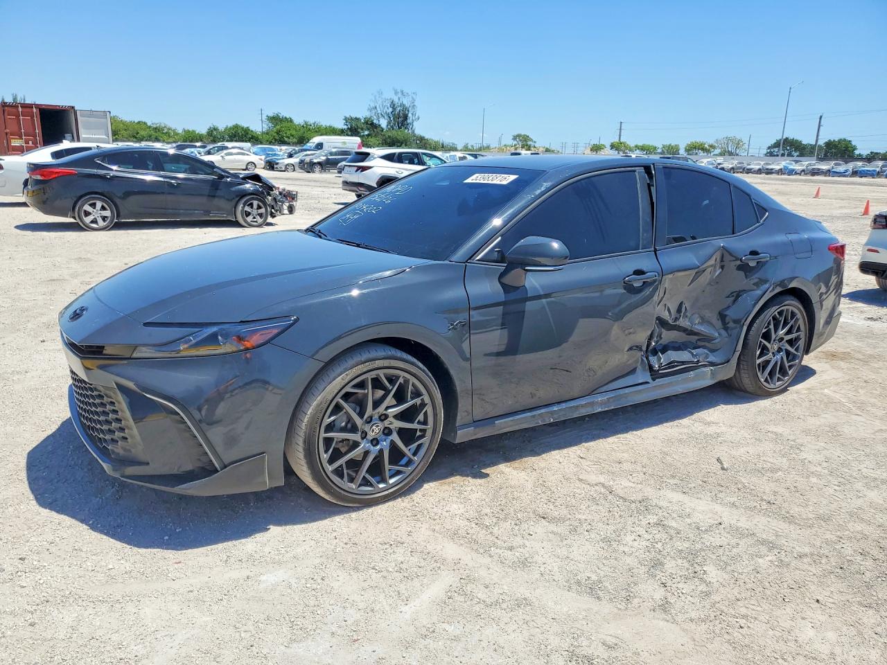 2025 TOYOTA CAMRY