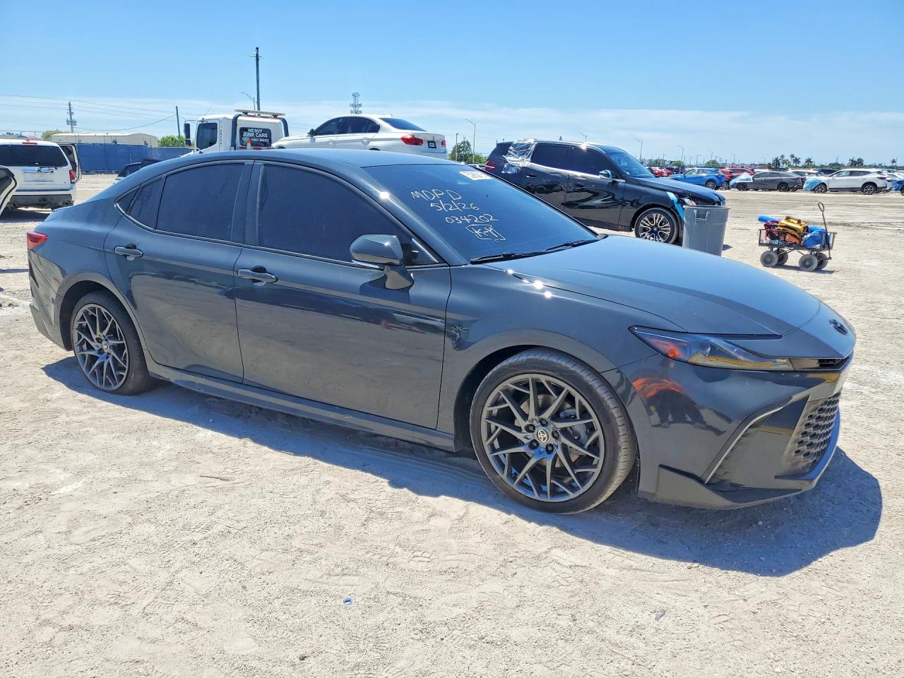2025 TOYOTA CAMRY