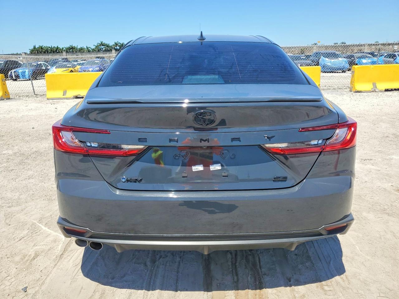 2025 TOYOTA CAMRY
