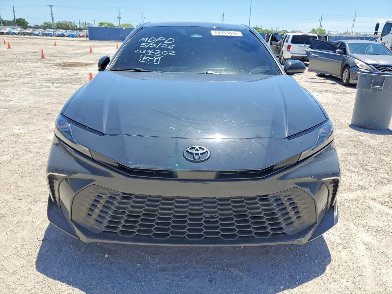2025 TOYOTA CAMRY