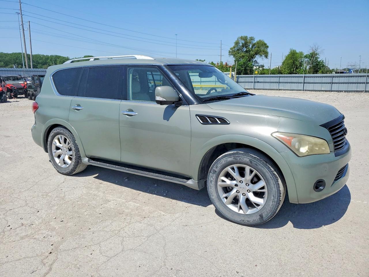 2012 INFINITI QX56