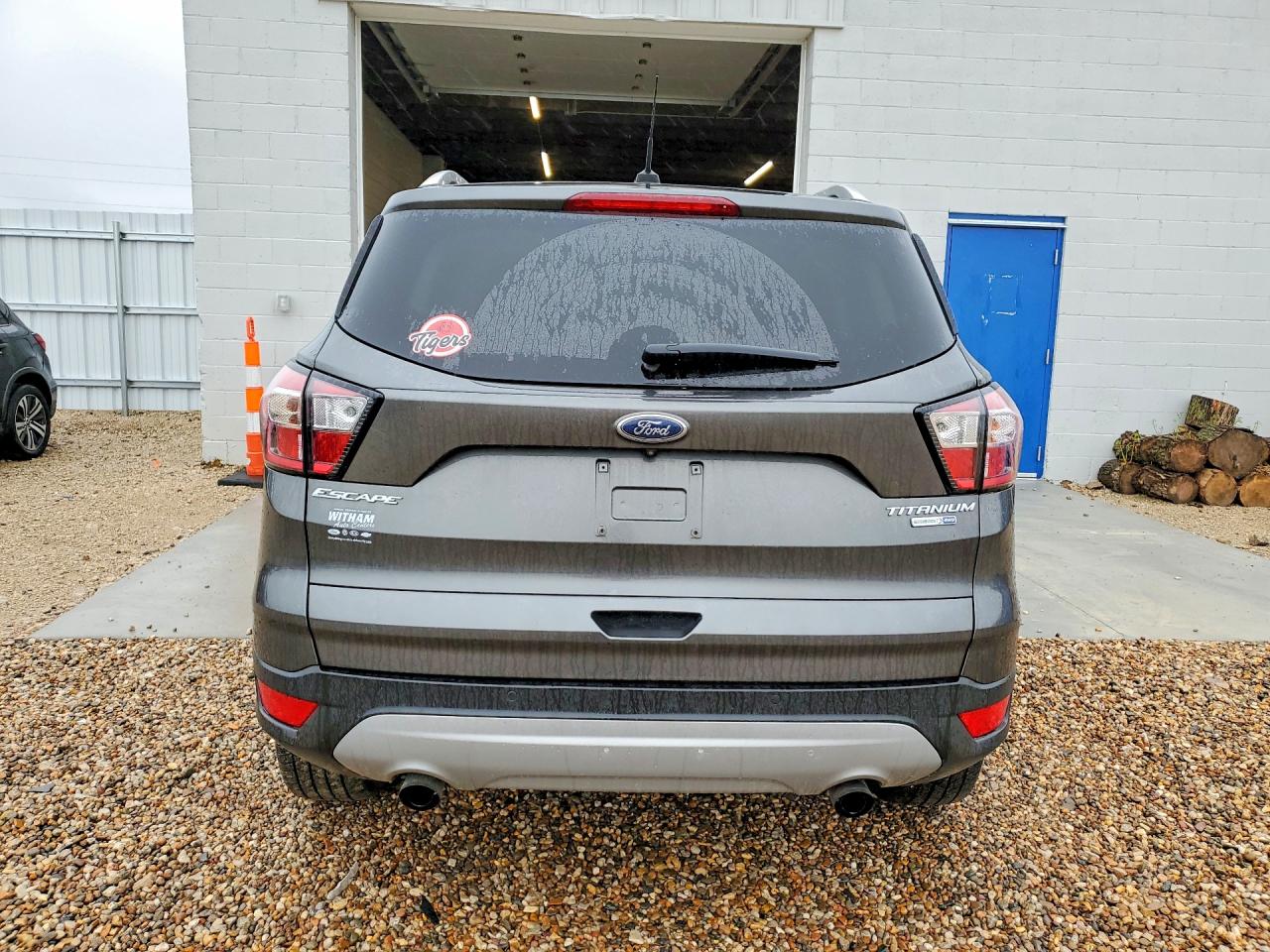2017 FORD ESCAPE