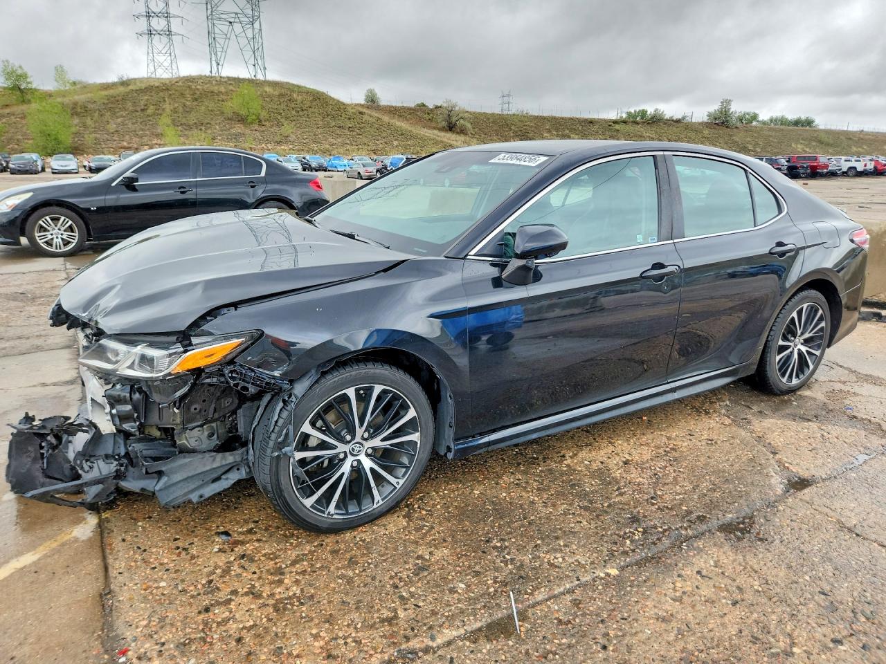 2018 TOYOTA CAMRY