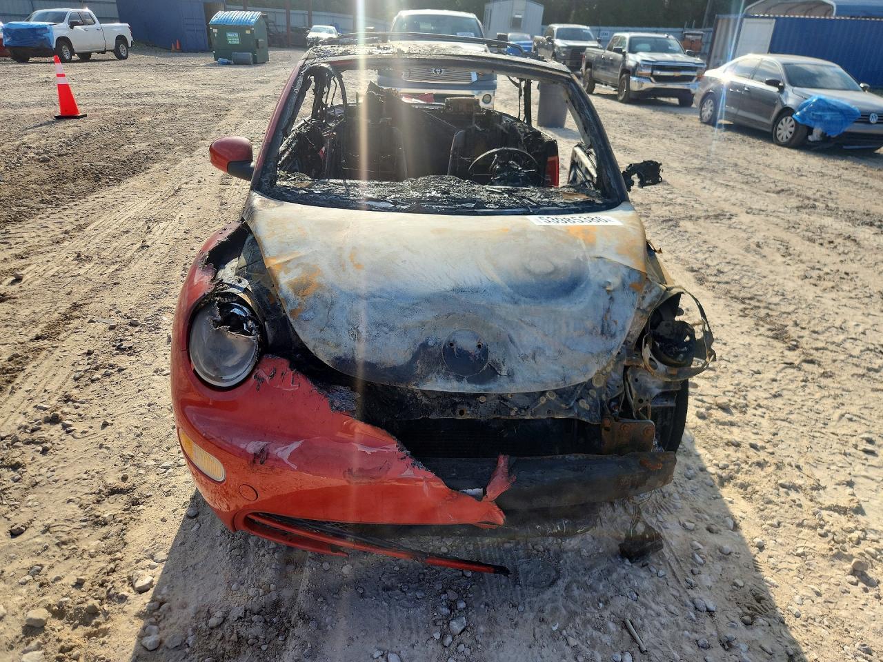 2005 VOLKSWAGEN BEETLE
