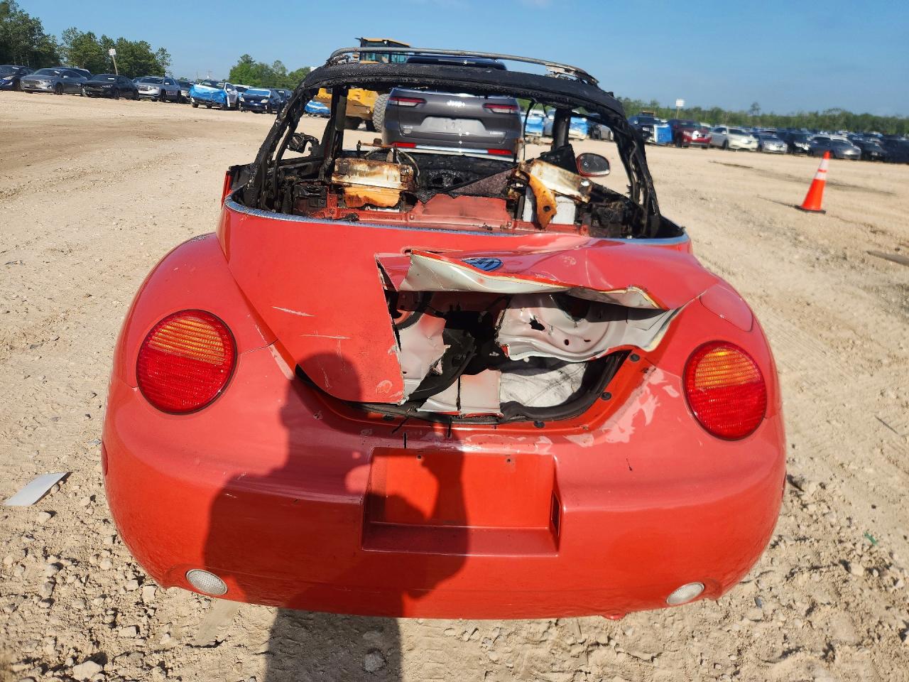 2005 VOLKSWAGEN BEETLE