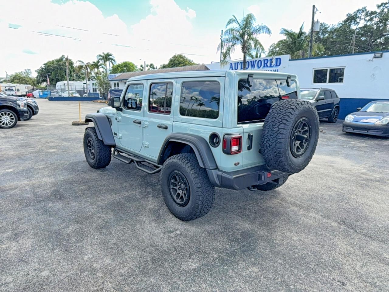 2023 JEEP WRANGLER