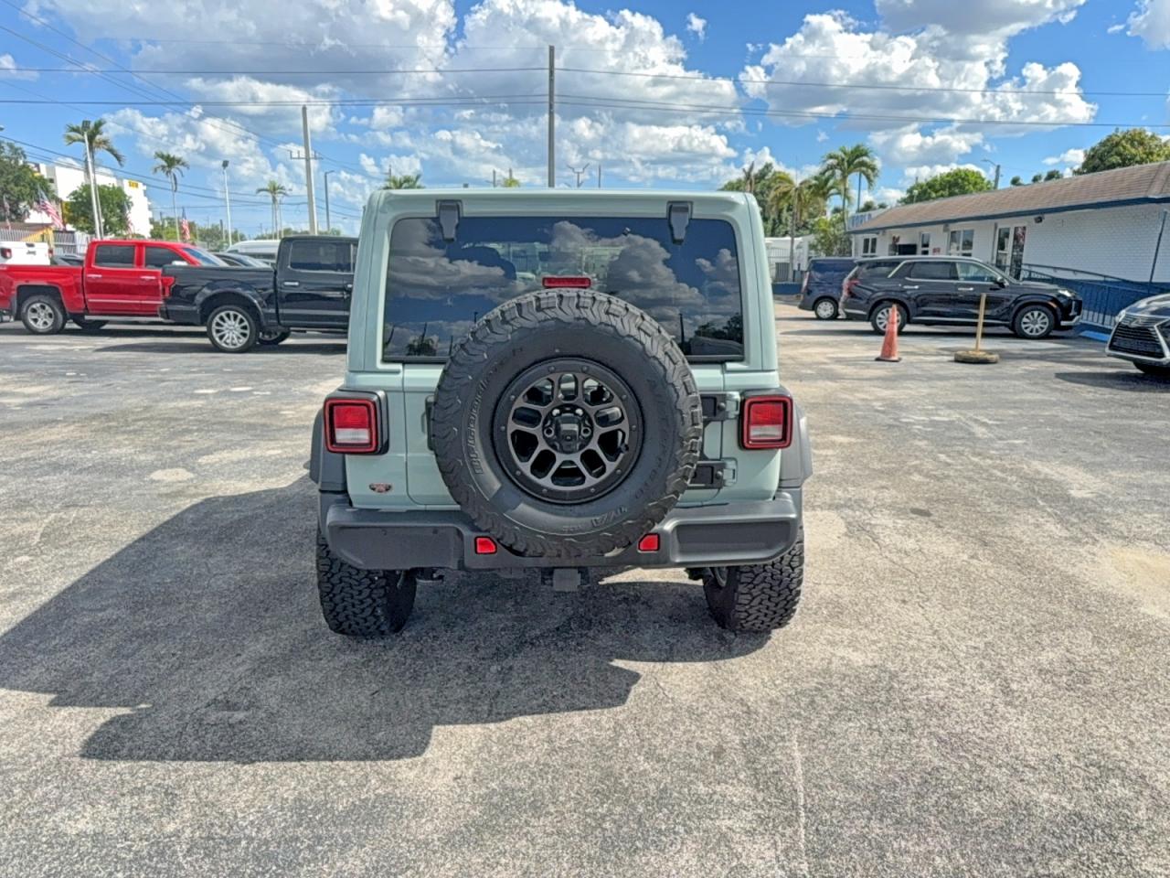 2023 JEEP WRANGLER