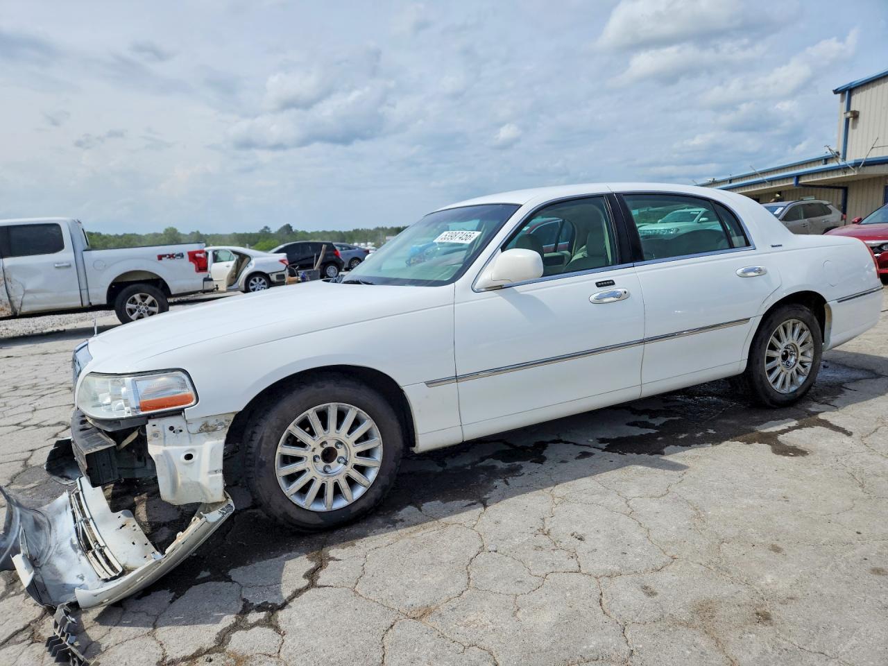 2003 LINCOLN TOWNCAR