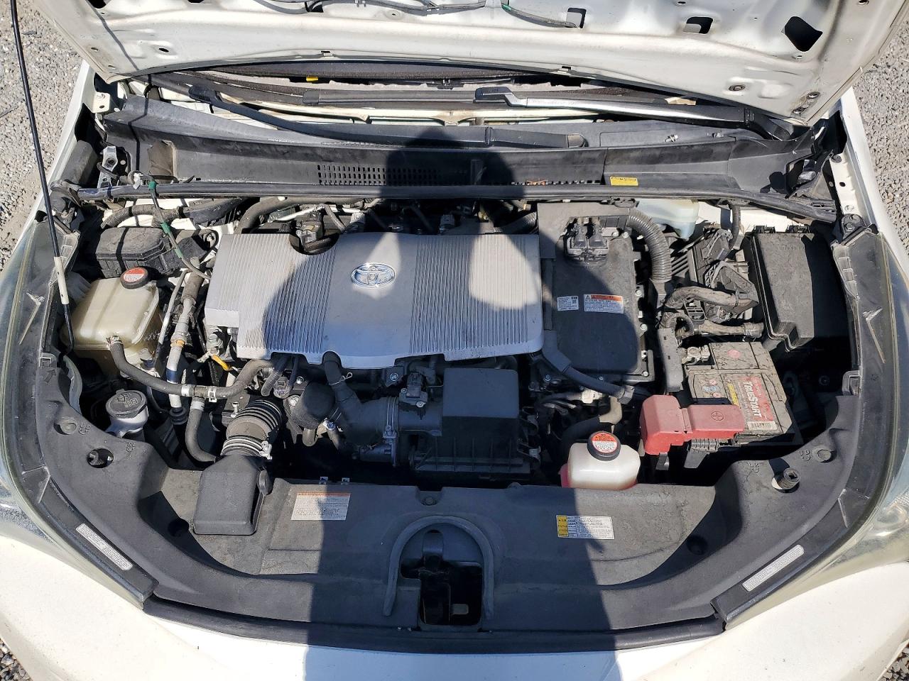 2016 TOYOTA PRIUS