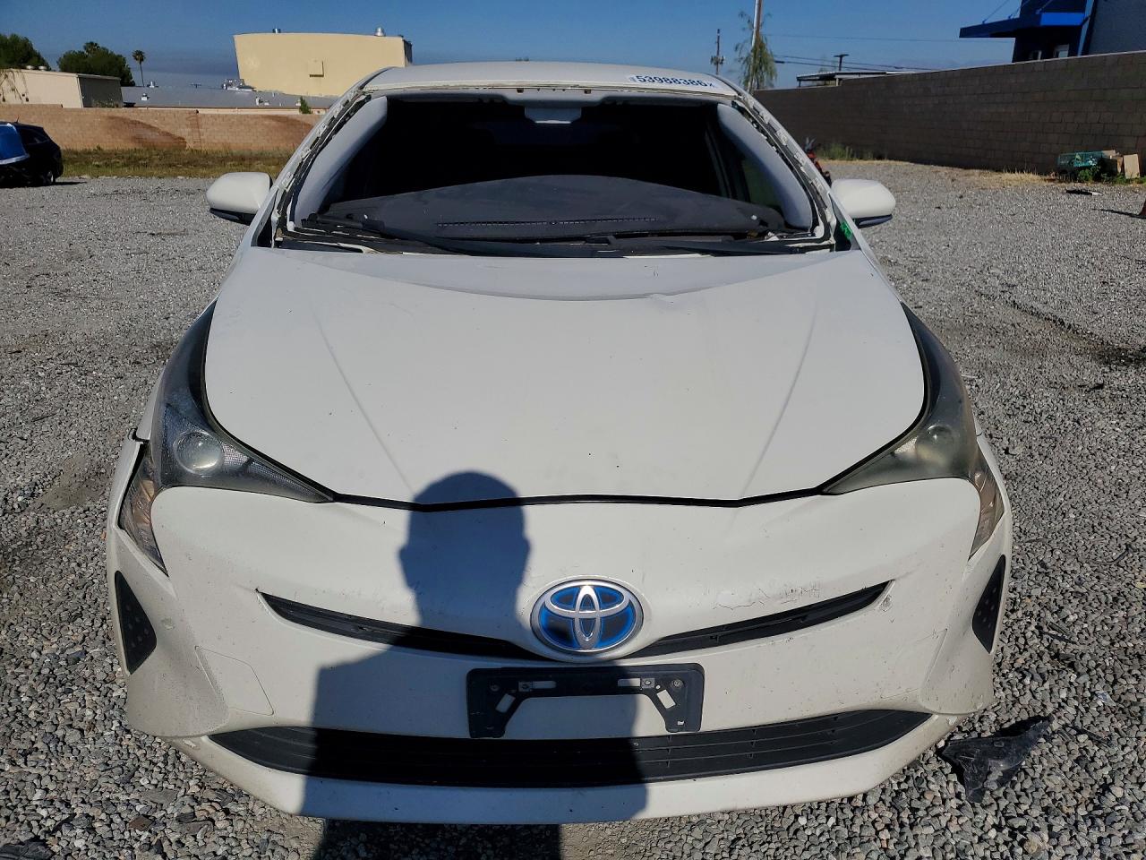 2016 TOYOTA PRIUS