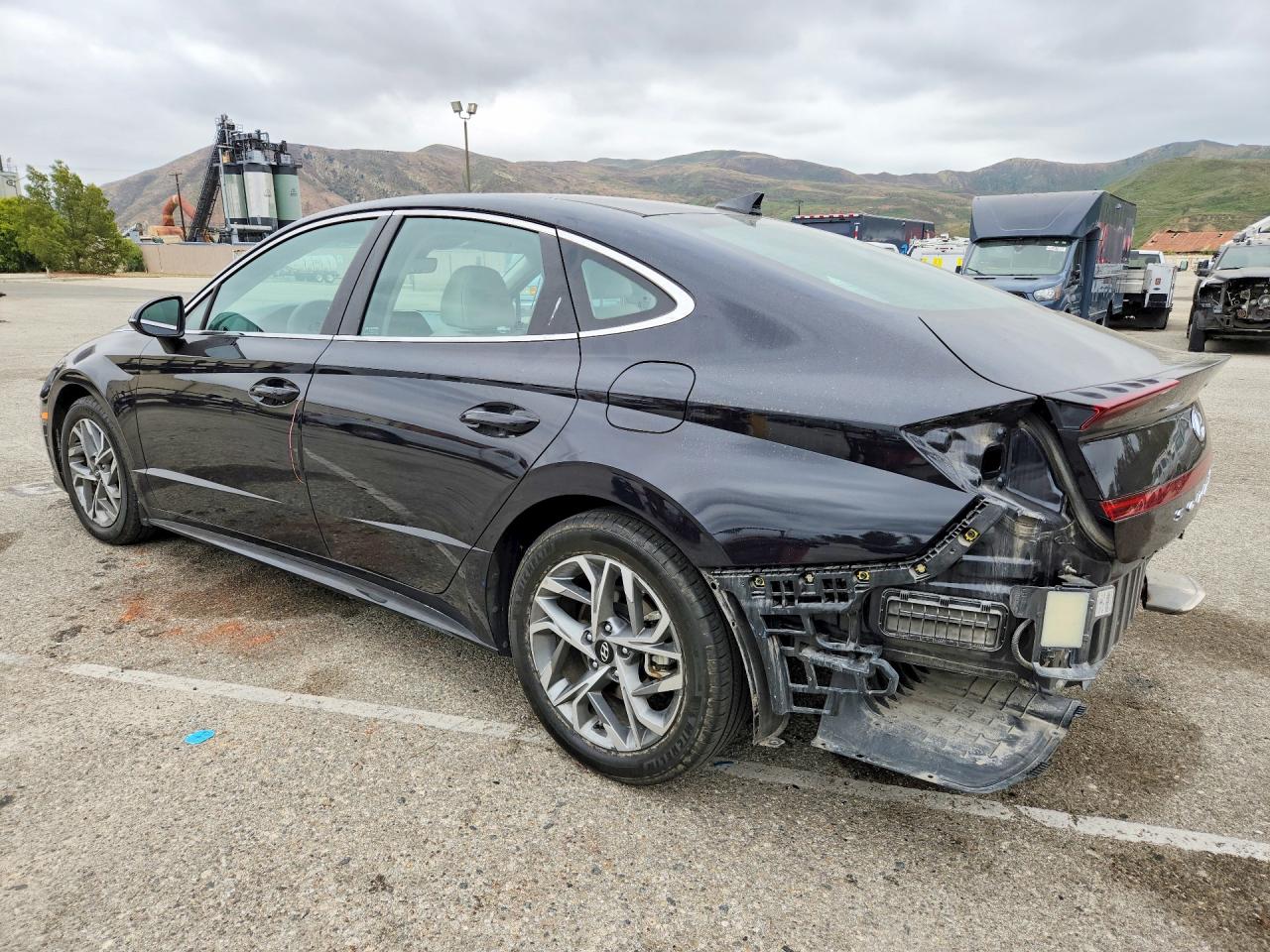 2023 HYUNDAI SONATA