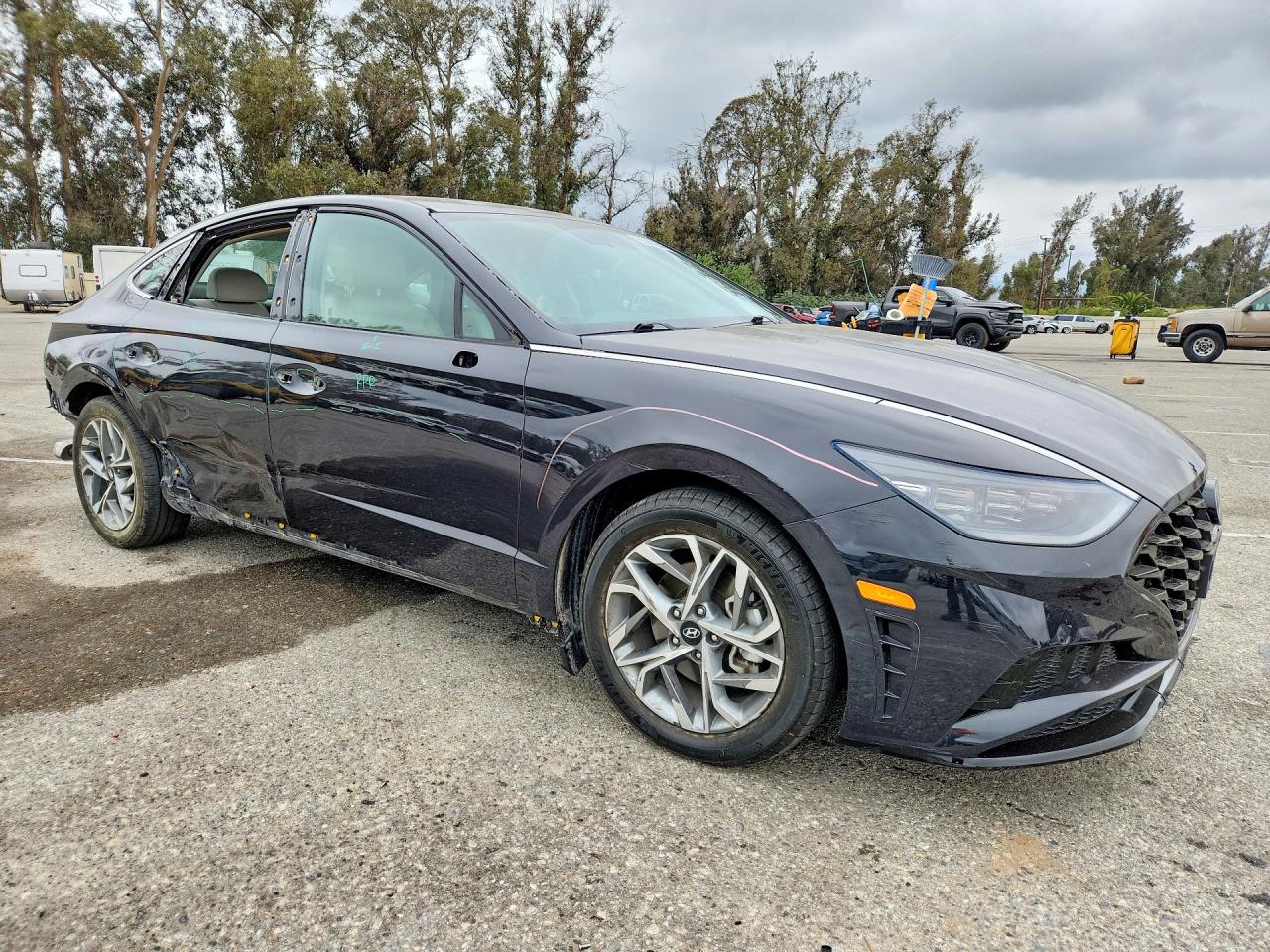 2023 HYUNDAI SONATA
