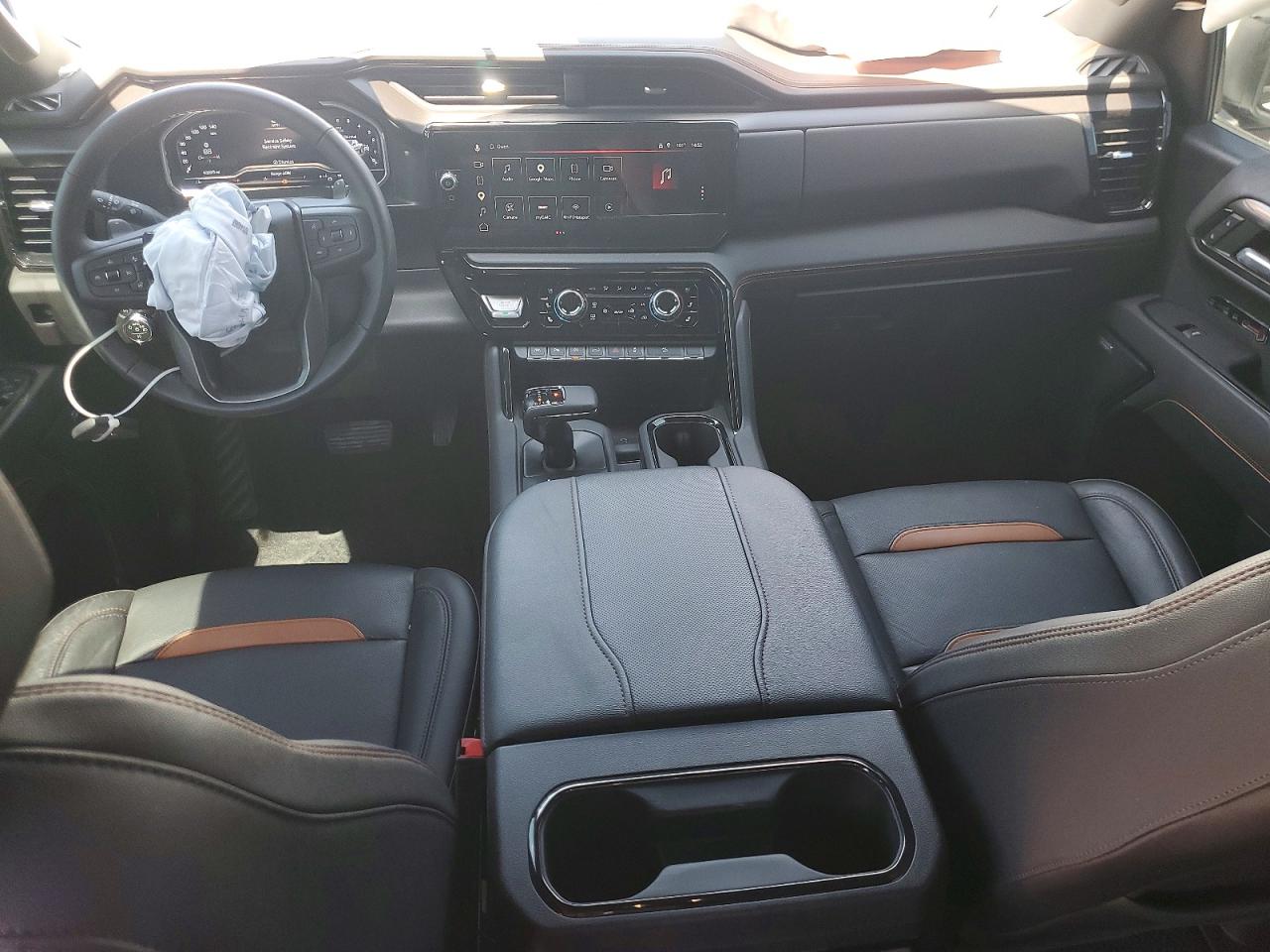 2023 GMC SIERRA