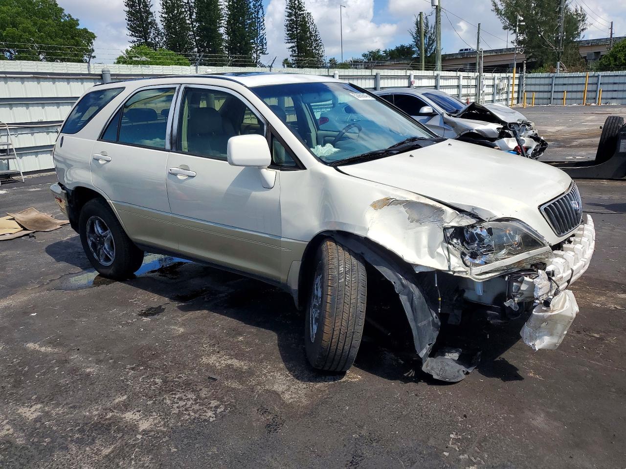 2000 LEXUS RX300