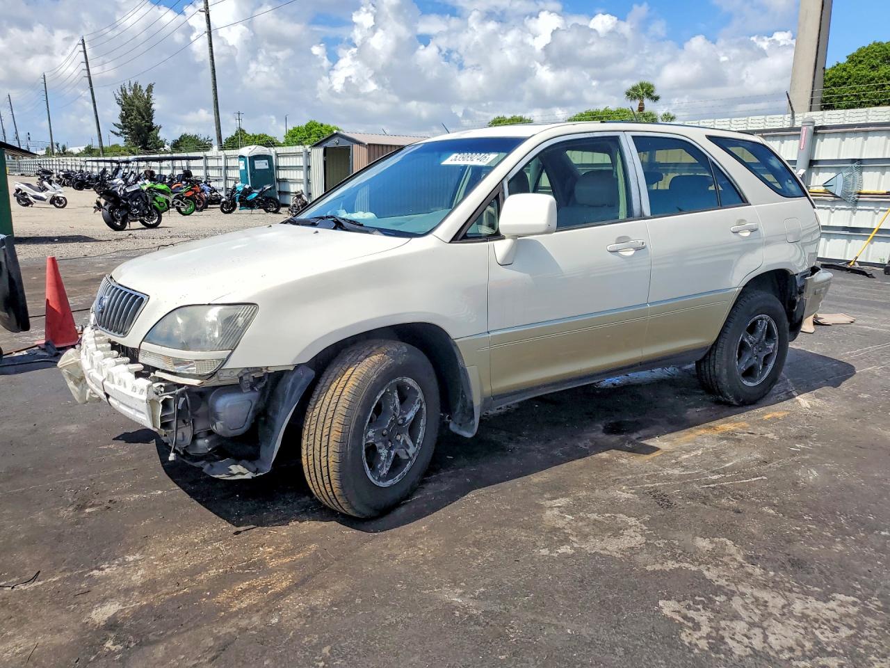 2000 LEXUS RX300
