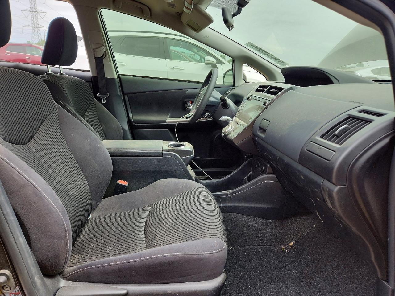 2017 TOYOTA PRIUS