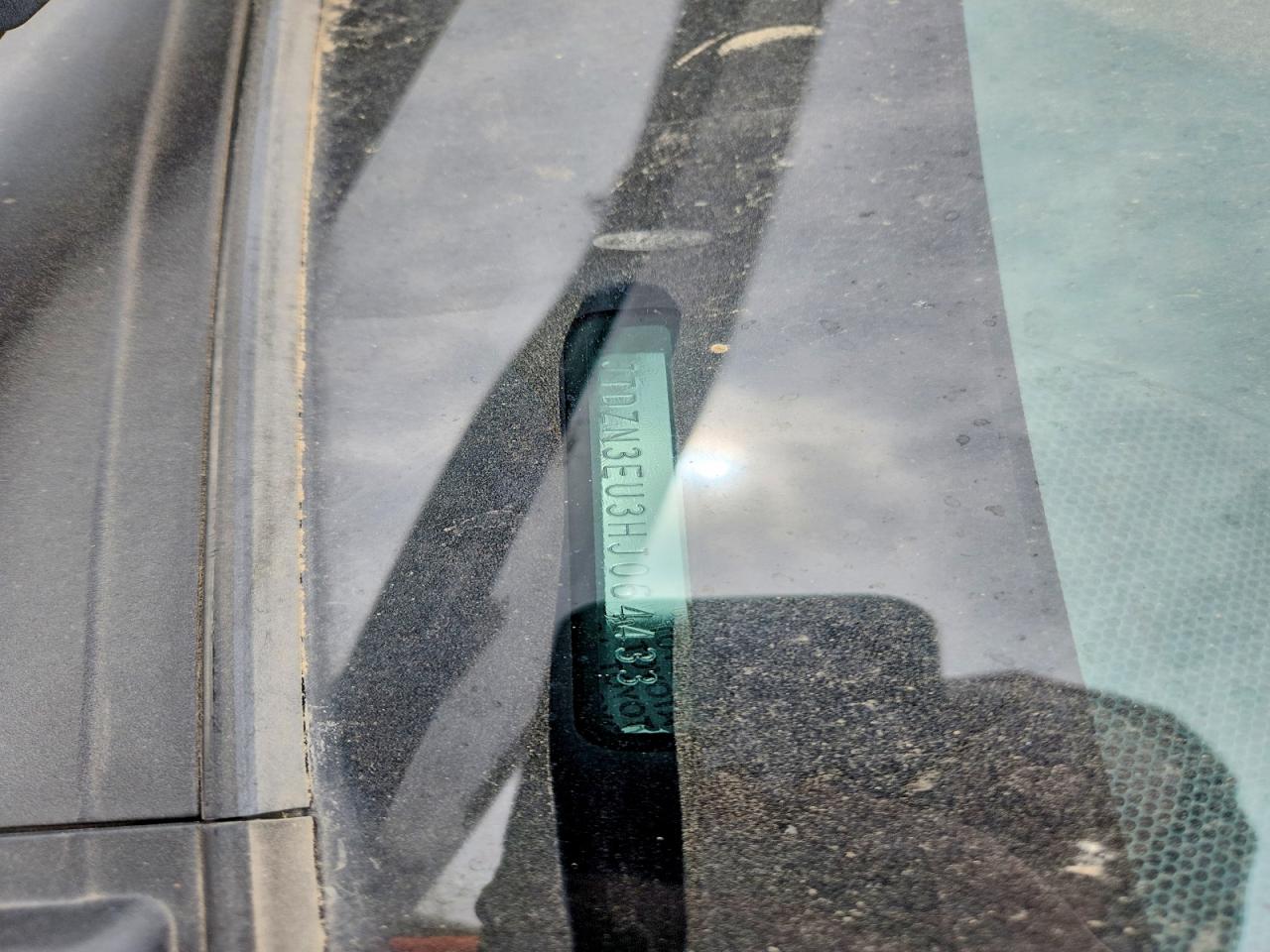2017 TOYOTA PRIUS
