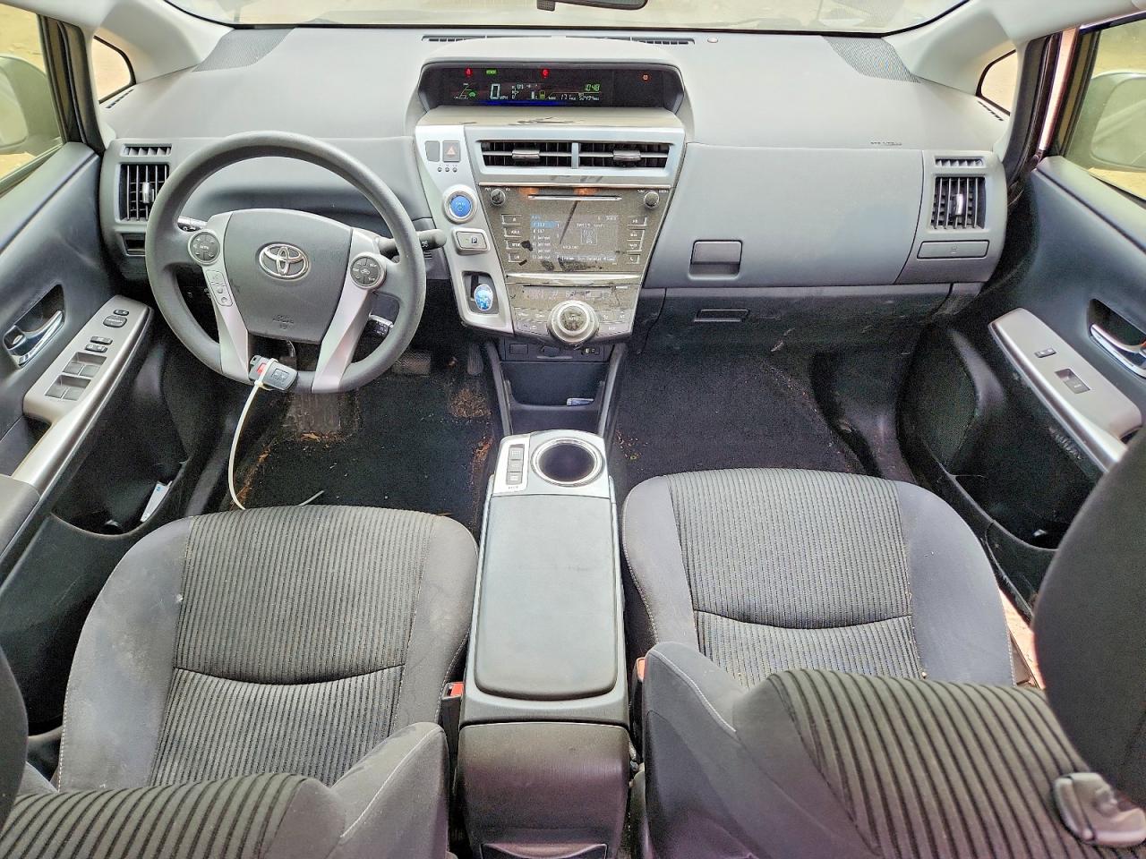 2017 TOYOTA PRIUS