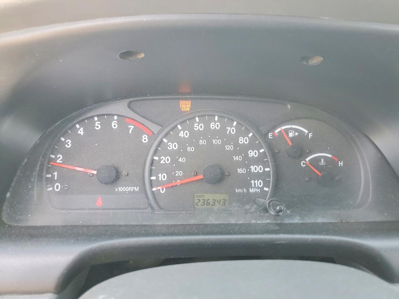 2002 SUZUKI GRAND VITA