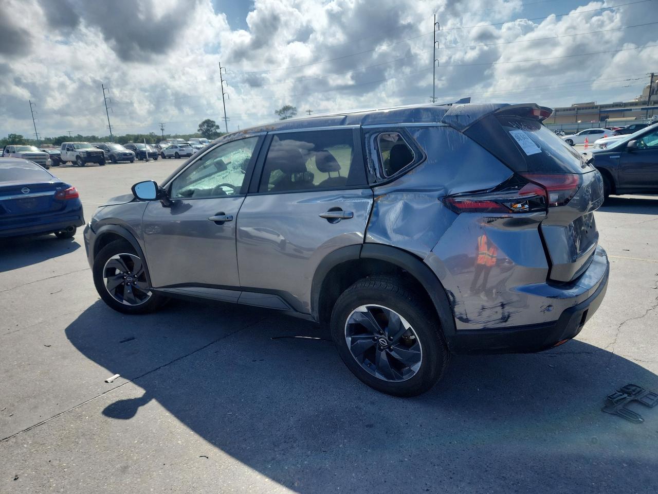 2025 NISSAN ROGUE