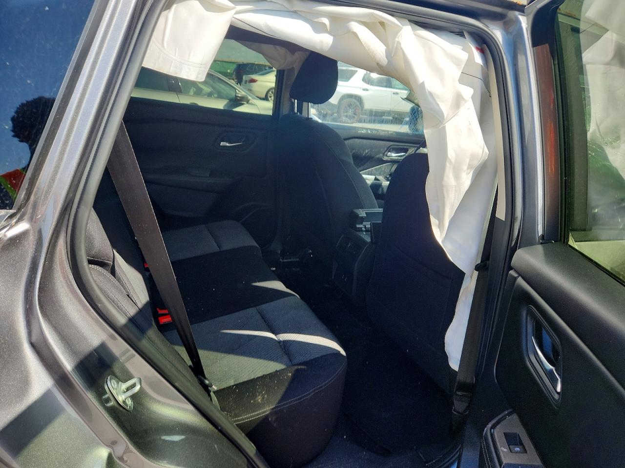 2025 NISSAN ROGUE