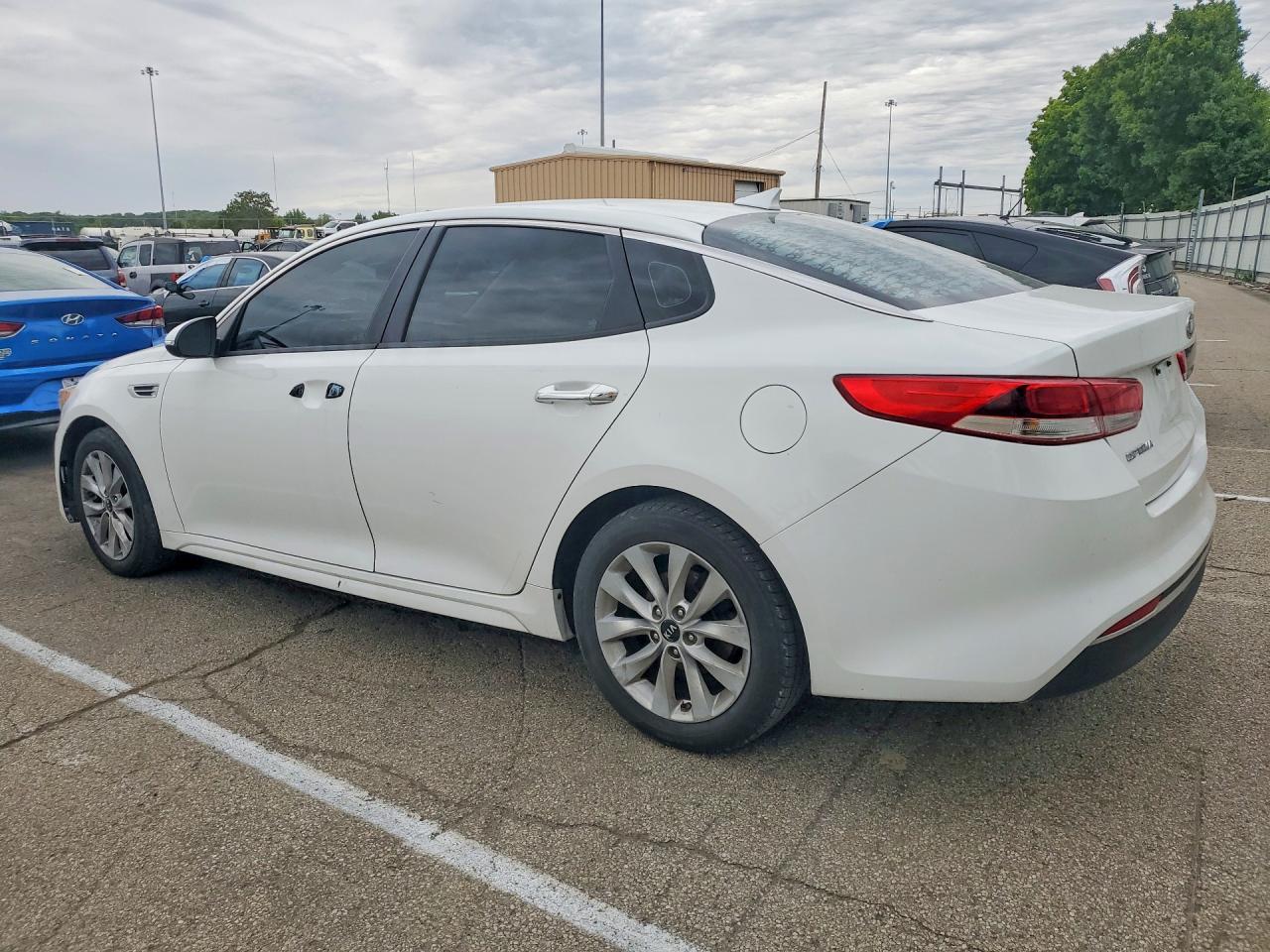 2017 KIA OPTIMA