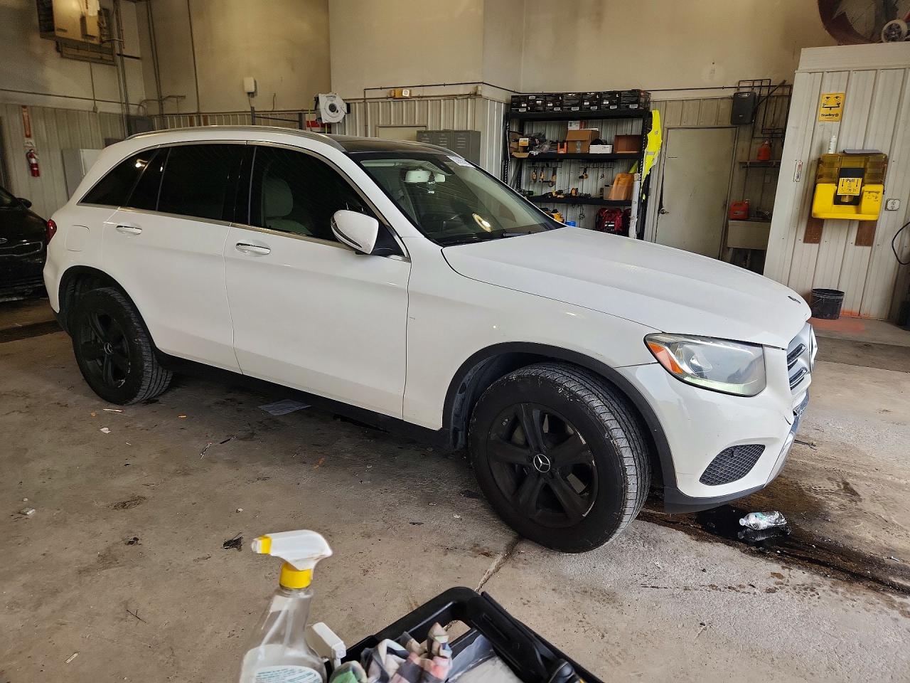 2016 MERCEDES-BENZ GLC-CLASS