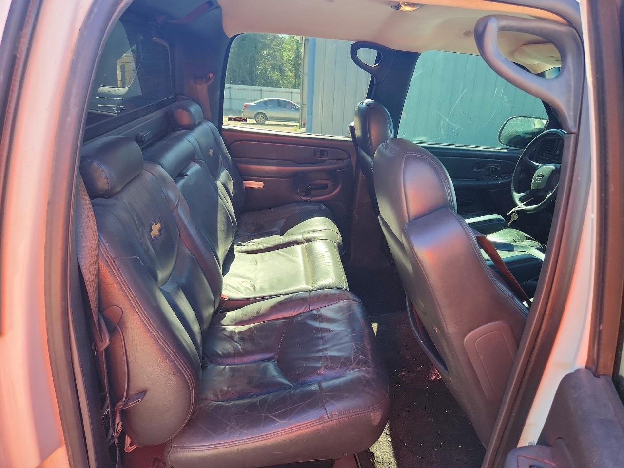 2002 CHEVROLET AVALANCHE