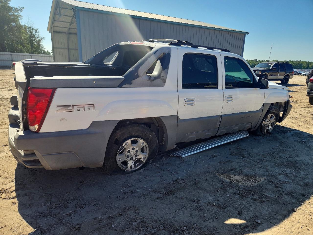 2002 CHEVROLET AVALANCHE