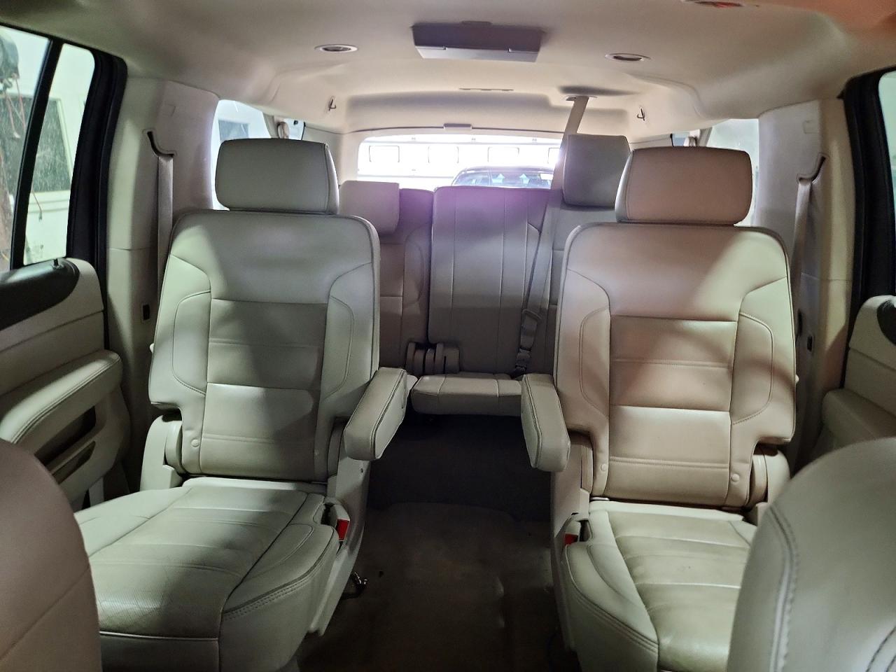 2017 GMC YUKON