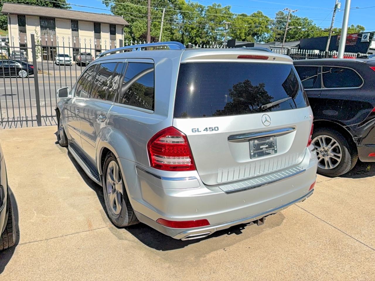 2011 MERCEDES-BENZ GL-CLASS