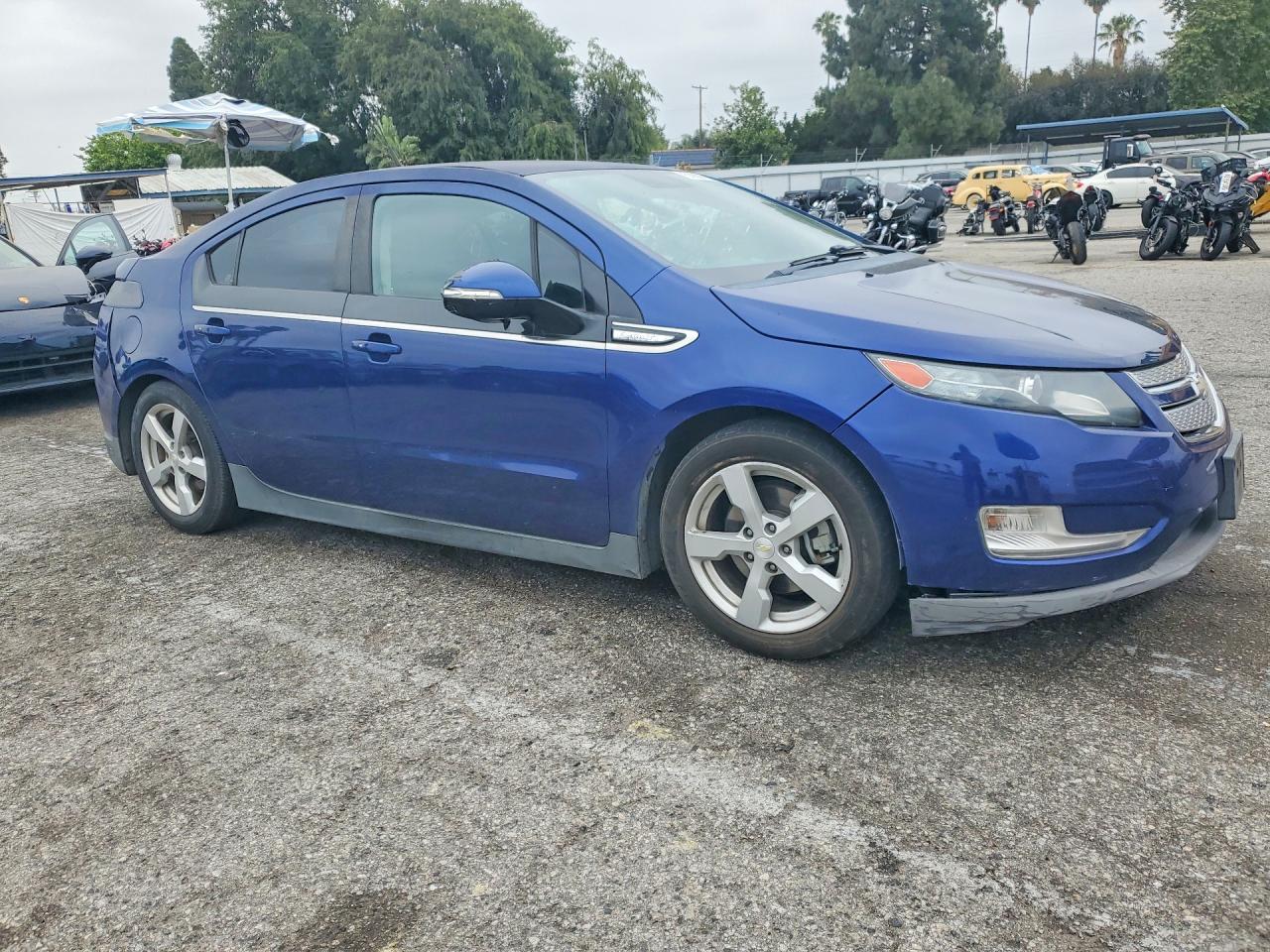2013 CHEV VOLT